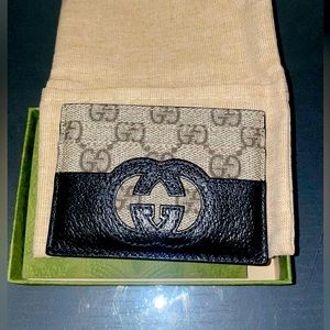 GUCCI card holder
